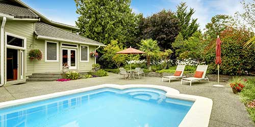 A simple yet elegant pool design